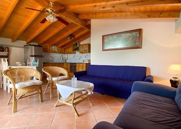 Kokos Nyaraló Dilináta